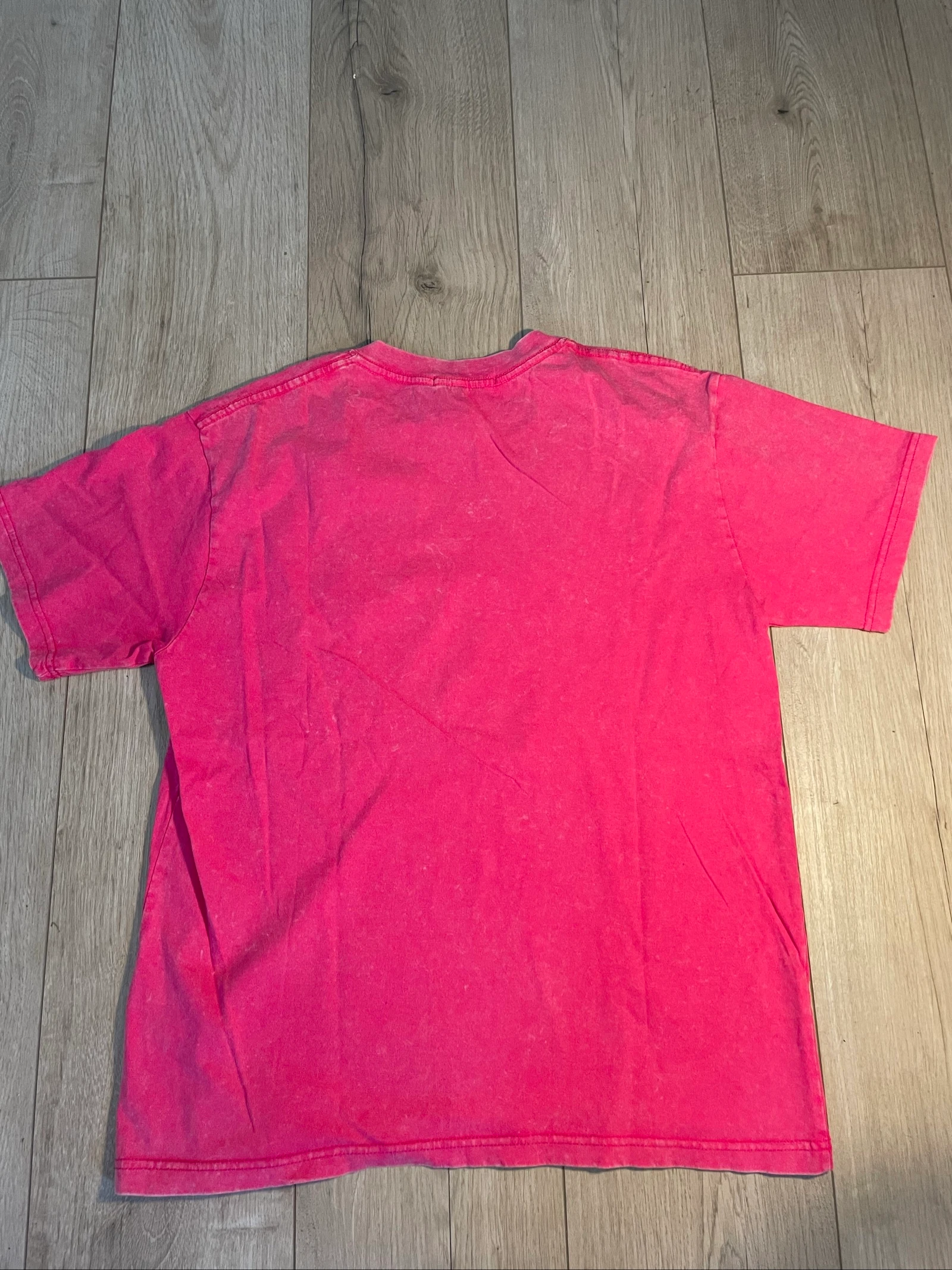 Camiseta Corteiz Rosa Acid Wash – photo 4